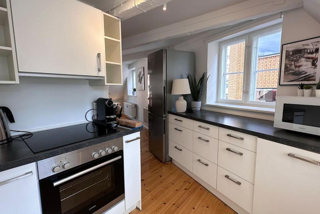 Carolinas - Gammel 2 * Copenhagen